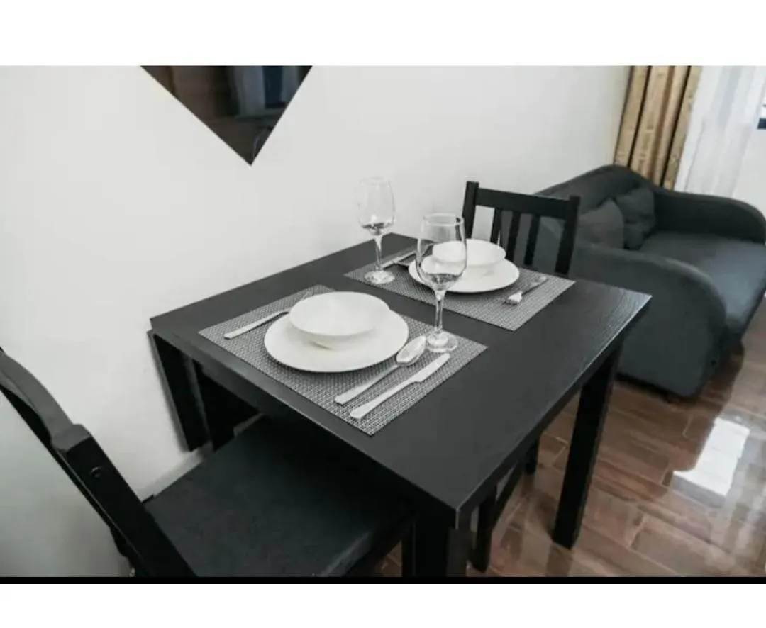 Appart hôtel 2 Bed 2 Bath Condo In Air Residences Manille